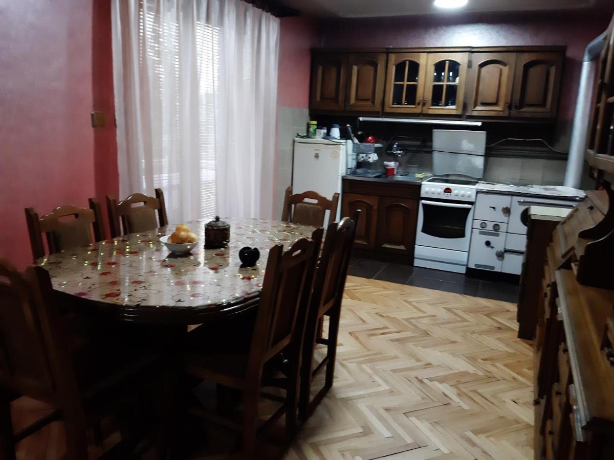 Vila Mir Pirot Esterno foto